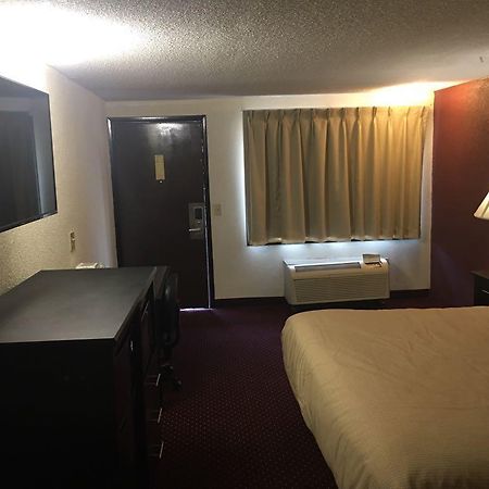 Super 9 Motel Troy Luaran gambar