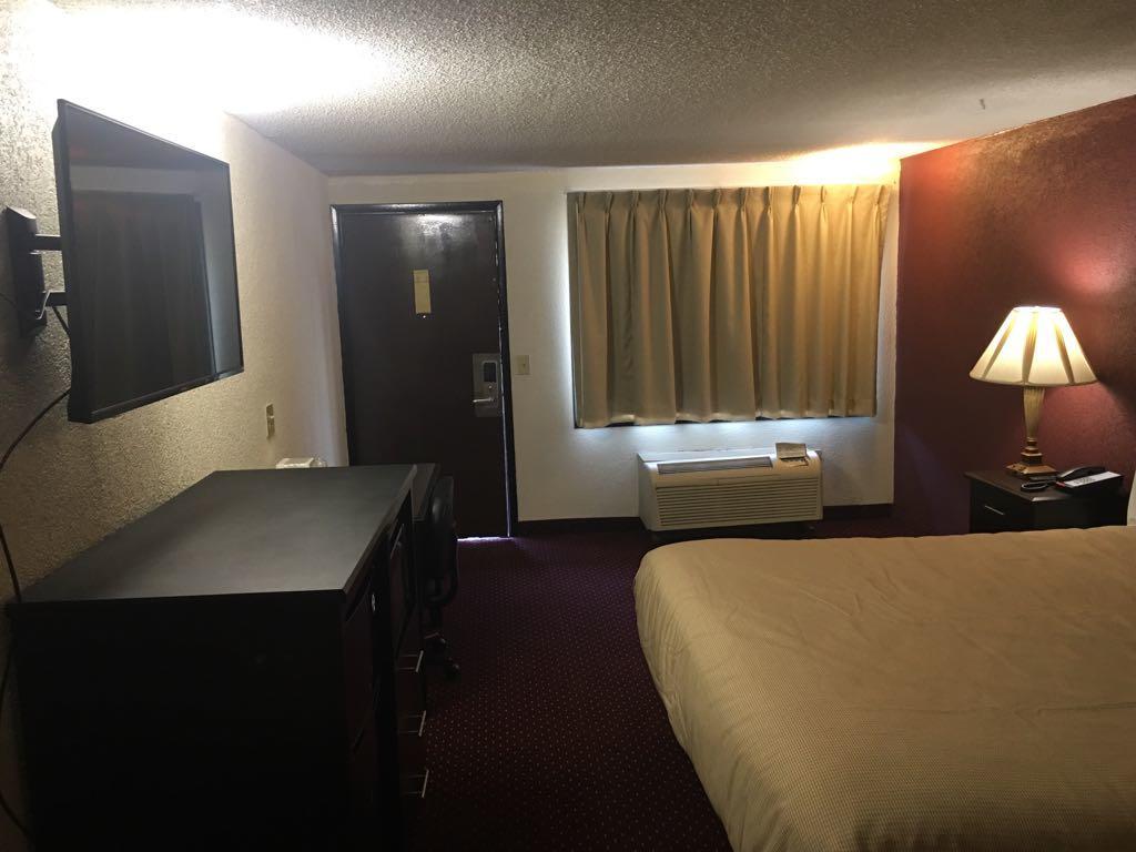 Super 9 Motel Troy Luaran gambar