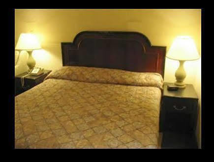 Super 9 Motel Troy Luaran gambar